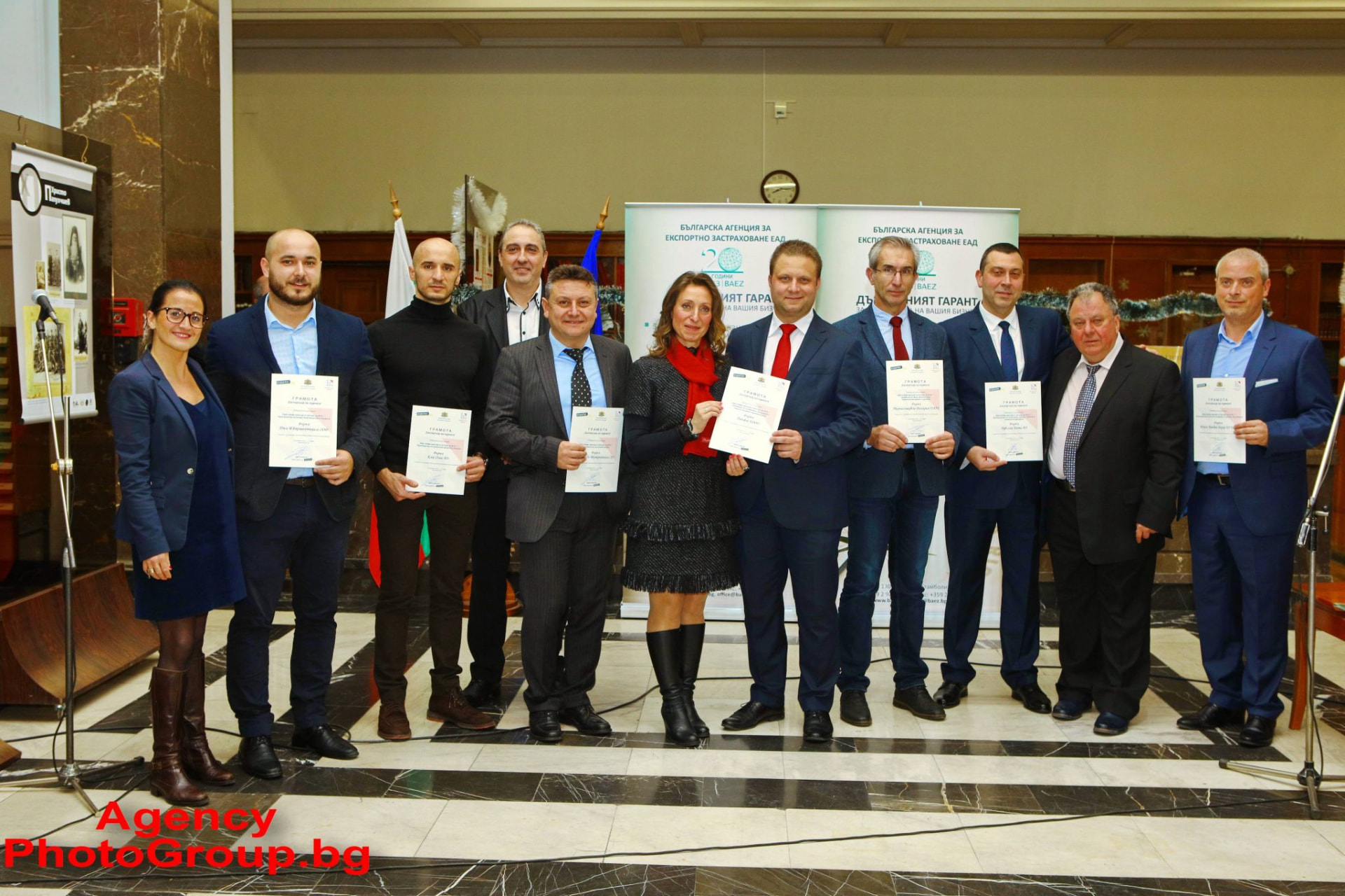BEXA members and partners at an awards ceremony